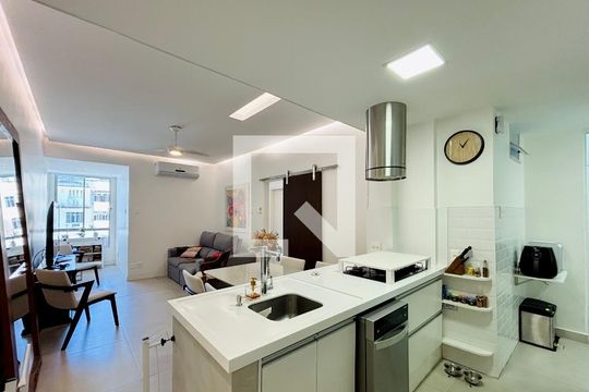 Apartamento à venda com 3 quartos, 95m² em Copacabana, Rio de Janeiro