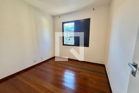 Quarto 1 de apartamento à venda com 4 quartos, 340m² em Serra, Belo Horizonte