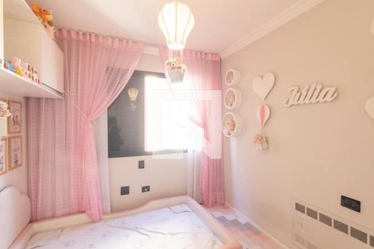 Quarto 1 de apartamento à venda com 2 quartos, 88m² em Água Verde, Curitiba