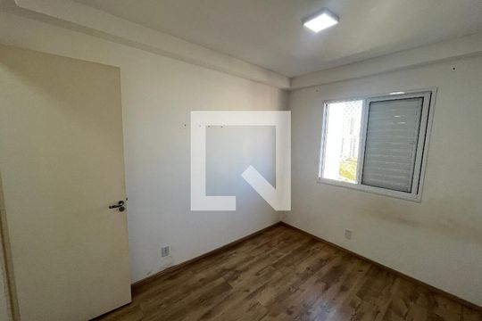 Quarto 1 de apartamento para alugar com 2 quartos, 49m² em Vila Andrade, São Paulo