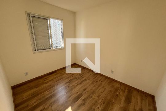 Quarto de apartamento para alugar com 2 quartos, 50m² em Vila Andrade, São Paulo