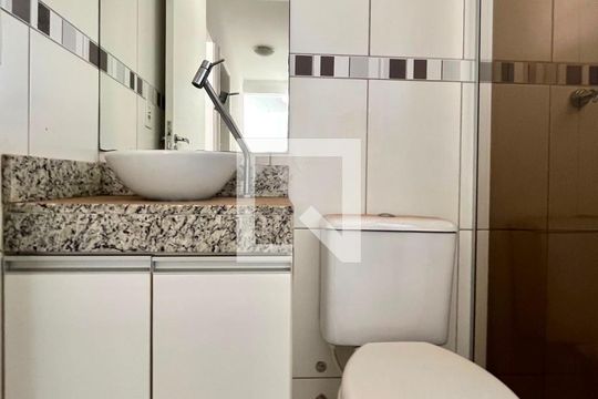 Banheiro de apartamento à venda com 3 quartos, 125m² em Jardim Nova Europa, Campinas