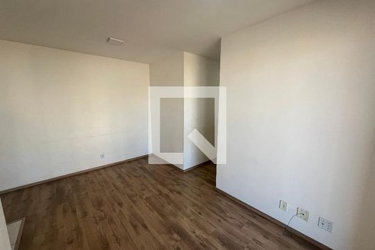 Sala de apartamento para alugar com 2 quartos, 50m² em Vila Andrade, São Paulo