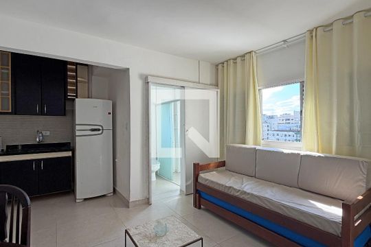 Apartamento para alugar com 1 quarto, 49m² em Itararé, Santos