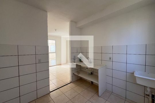 Cozinha de apartamento à venda com 2 quartos, 45m² em Nacional, Contagem