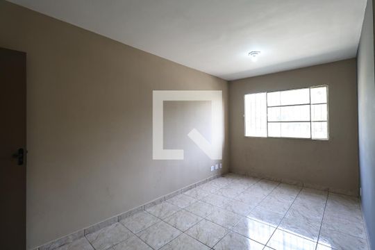 Sala de apartamento à venda com 2 quartos, 53m² em Jardim Santo André, Santo André