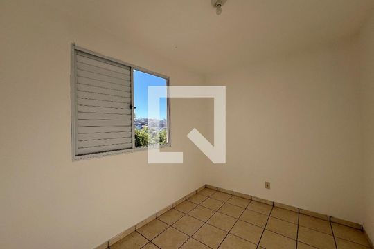 Quarto 1 de apartamento à venda com 2 quartos, 45m² em Vale das Amendoeiras, Contagem