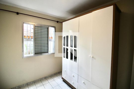 Quarto 1 de apartamento para alugar com 2 quartos, 50m² em Conjunto Habitacional Padre Manoel da Nobrega, São Paulo