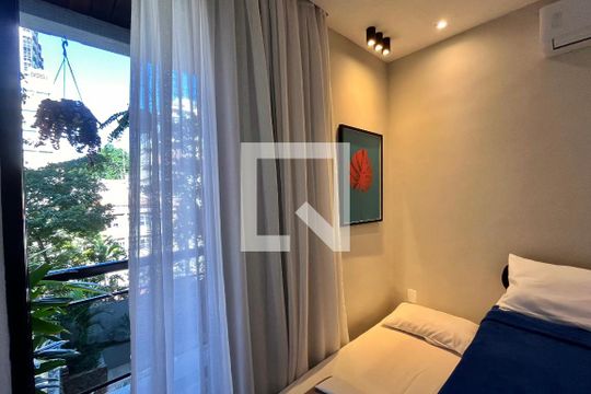 Apartamento para alugar com 3 quartos, 104m² em Copacabana, Rio de Janeiro