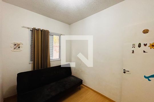Quarto de apartamento para alugar com 2 quartos, 59m² em Novo Osasco, Osasco