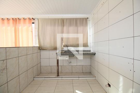 Sala/Cozinha de apartamento para alugar com 2 quartos, 90m² em Jardim Record, Taboão da Serra