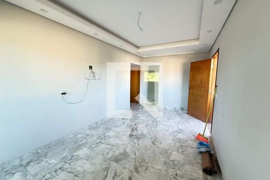 Sala  de casa à venda com 6 quartos, 332m² em Nascentes Imperiais, Contagem
