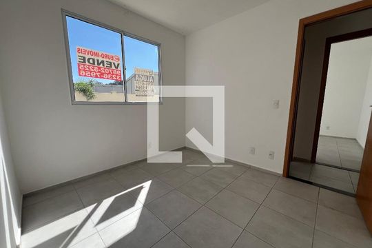 Quarto 1 de apartamento para alugar com 2 quartos, 50m² em Santos Dumont, Juiz de Fora