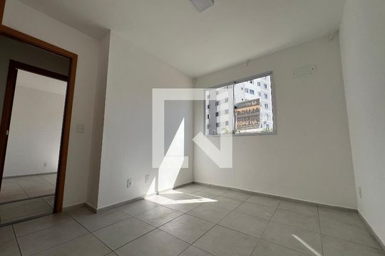Quarto 2 de apartamento para alugar com 2 quartos, 50m² em Santos Dumont, Juiz de Fora