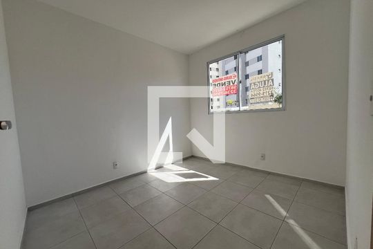 Quarto 1 de apartamento para alugar com 2 quartos, 50m² em Santos Dumont, Juiz de Fora
