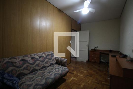 Quarto 2 de casa para alugar com 3 quartos, 149m² em Jardim Londrina, São Paulo