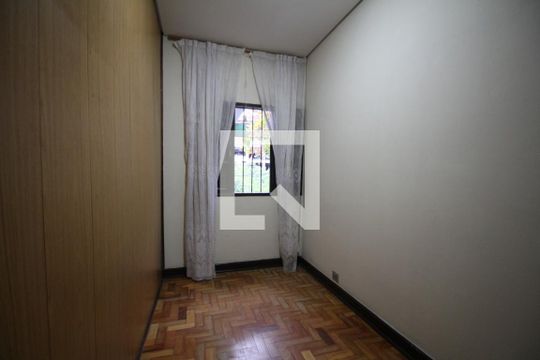 Quarto 1 de casa para alugar com 3 quartos, 149m² em Jardim Londrina, São Paulo