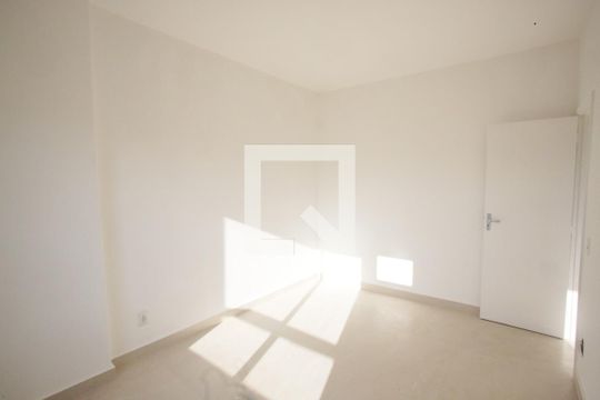 Quarto 1 de apartamento para alugar com 3 quartos, 87m² em Pechincha, Rio de Janeiro