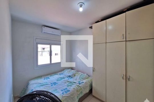 Quarto 1 de apartamento para alugar com 2 quartos, 56m² em Passo dos Ferreiros, Gravataí