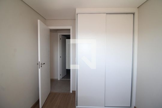 Quarto 1 de apartamento para alugar com 3 quartos, 100m² em Parque Sao Domingos, São Paulo