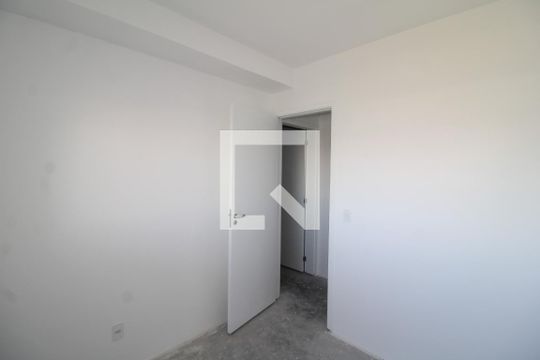 Quarto 1 de apartamento para alugar com 2 quartos, 70m² em Parque Sao Domingos, São Paulo