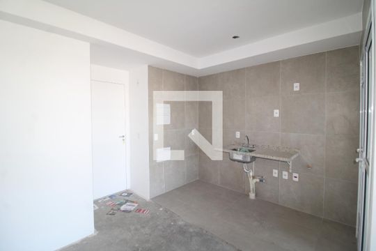 Sala / Cozinha de apartamento para alugar com 2 quartos, 70m² em Parque Sao Domingos, São Paulo