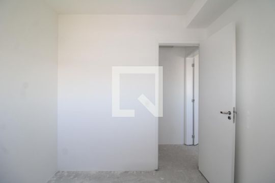 Quarto 1 de apartamento para alugar com 2 quartos, 70m² em Parque Sao Domingos, São Paulo