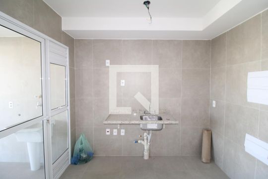 Sala / Cozinha de apartamento para alugar com 2 quartos, 70m² em Parque Sao Domingos, São Paulo