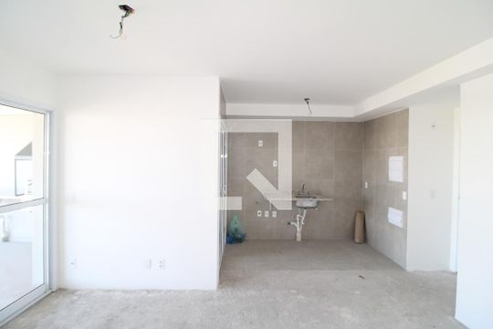 Sala / Cozinha de apartamento para alugar com 2 quartos, 70m² em Parque Sao Domingos, São Paulo