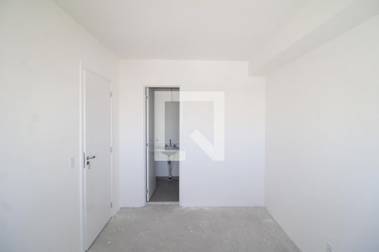 Quarto 1 de apartamento para alugar com 2 quartos, 70m² em Parque Sao Domingos, São Paulo