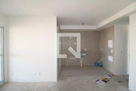 Sala / Cozinha de apartamento para alugar com 2 quartos, 70m² em Parque Sao Domingos, São Paulo