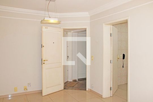 Apartamento para alugar com 2 quartos, 73m² em Jardim Italia, Vinhedo