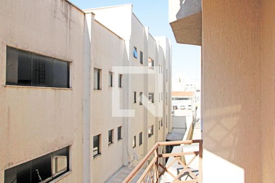 Apartamento para alugar com 2 quartos, 73m² em Jardim Italia, Vinhedo