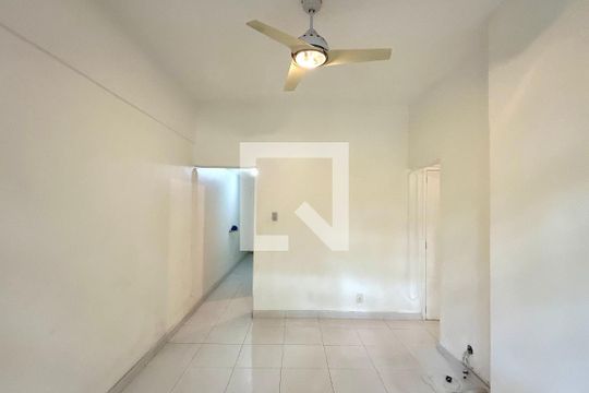 Apartamento à venda com 2 quartos, 65m² em Leblon, Rio de Janeiro