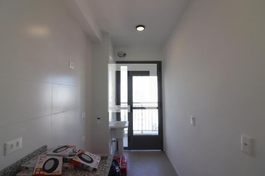 Cozinha e Área de Serviço de apartamento à venda com 3 quartos, 76m² em Planalto, São Bernardo do Campo