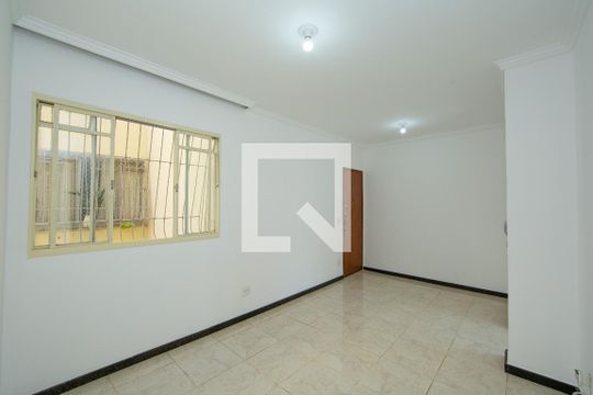 Apartamento para alugar com 3 quartos, 51m² em Alto Caiçaras, Belo Horizonte