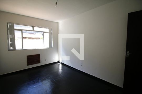 Casa para alugar com 3 quartos, 209m² em Taquara, Rio de Janeiro