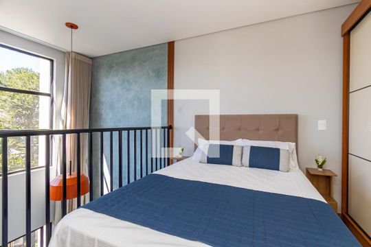Quarto de apartamento para alugar com 1 quarto, 37m² em Portão, Curitiba