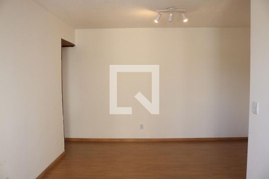 Sala de apartamento para alugar com 3 quartos, 80m² em Lapa, São Paulo