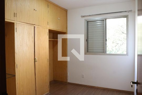 Quarto 1 de apartamento para alugar com 3 quartos, 80m² em Lapa, São Paulo