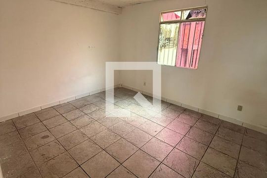 Casa para alugar com 2 quartos, 40m² em Santa Monica, Belo Horizonte