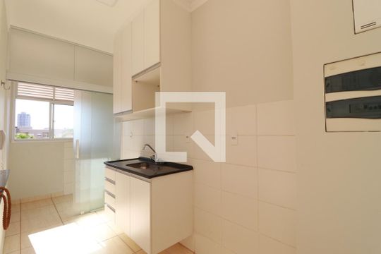 Cozinha de apartamento para alugar com 2 quartos, 50m² em Bonfim Paulista, Ribeirão Preto
