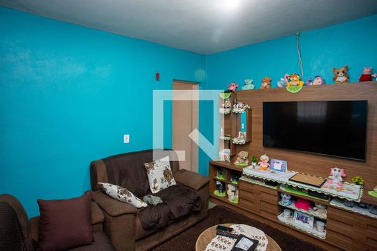 Casa à venda com 4 quartos, 197m² em Casa Grande, Diadema