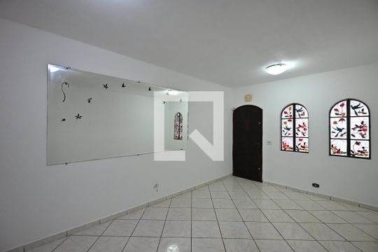 Sala de casa para alugar com 2 quartos, 80m² em Jardim Paris, São Paulo