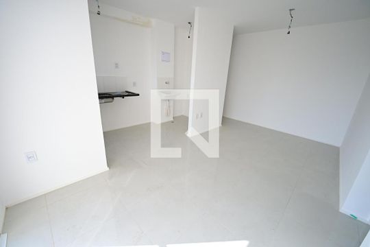 Apartamento à venda com 3 quartos, 61m² em Setor Sudoeste, Goiânia