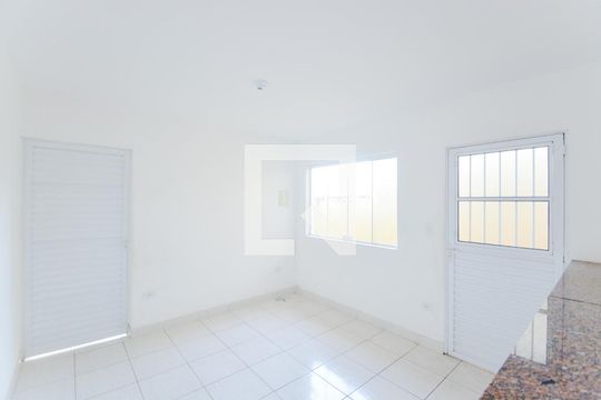 Sala de casa para alugar com 1 quarto, 42m² em Parque Continental Iii, Guarulhos