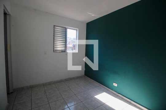 Quarto/Sala de casa para alugar com 2 quartos, 50m² em Jardim Vale das Virtudes, São Paulo