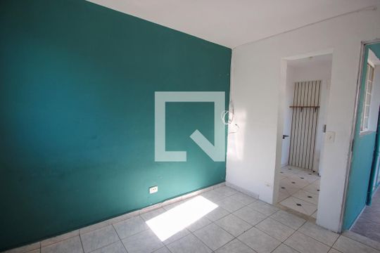 Quarto/Sala de casa para alugar com 2 quartos, 50m² em Jardim Vale das Virtudes, São Paulo