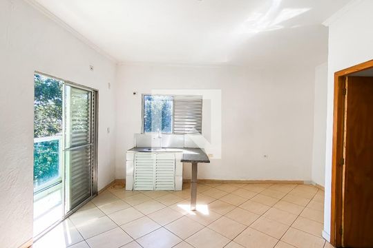 Sala/cozinha de casa de condomínio para alugar com 2 quartos, 45m² em Parque Cisper, São Paulo