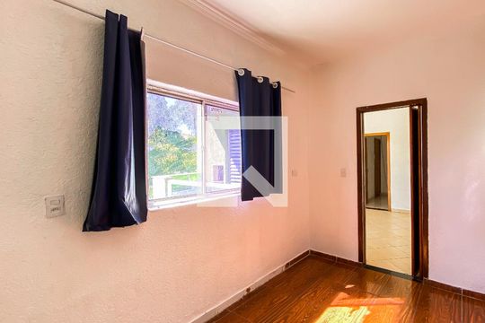 Suite  de casa de condomínio para alugar com 2 quartos, 45m² em Parque Cisper, São Paulo